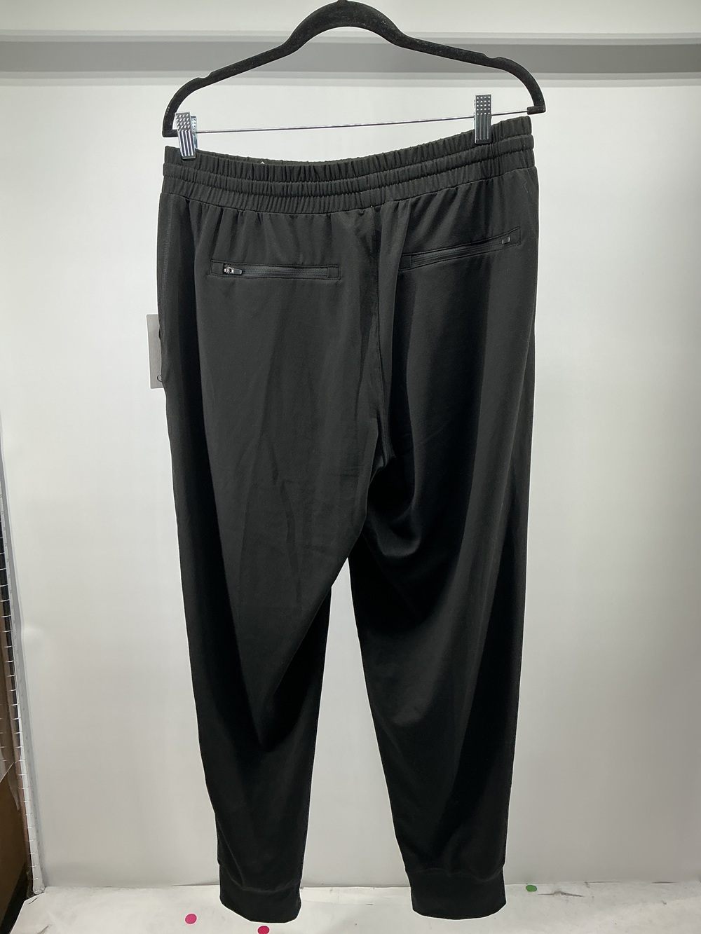 Flowknit Performance Jogger - Picture 2 of 3